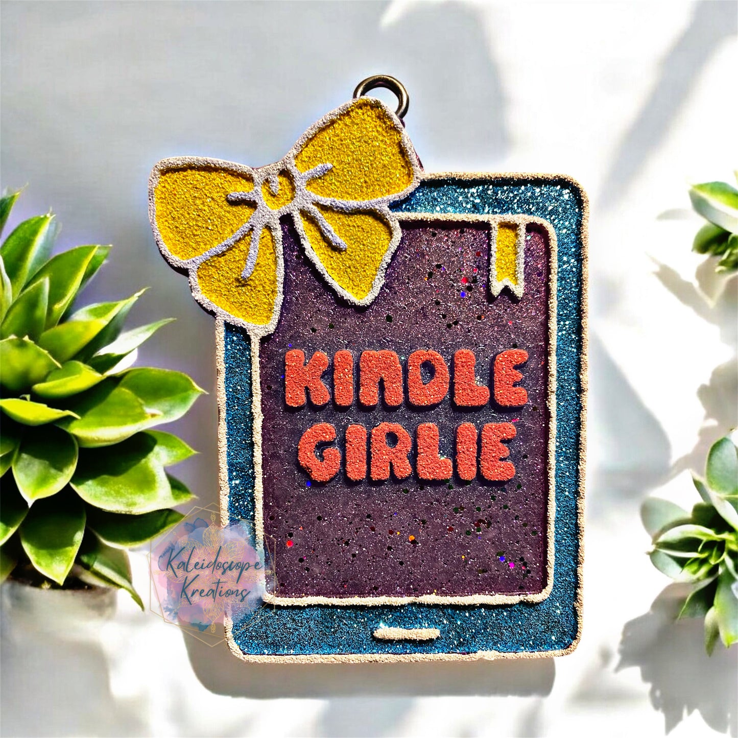 Kindle Girlie Custom Freshie