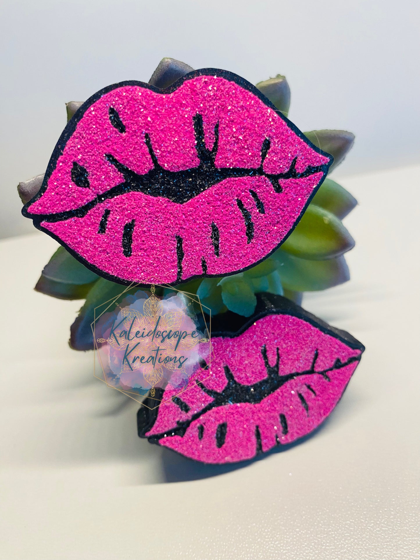 Pink Lips Vent Clip Set