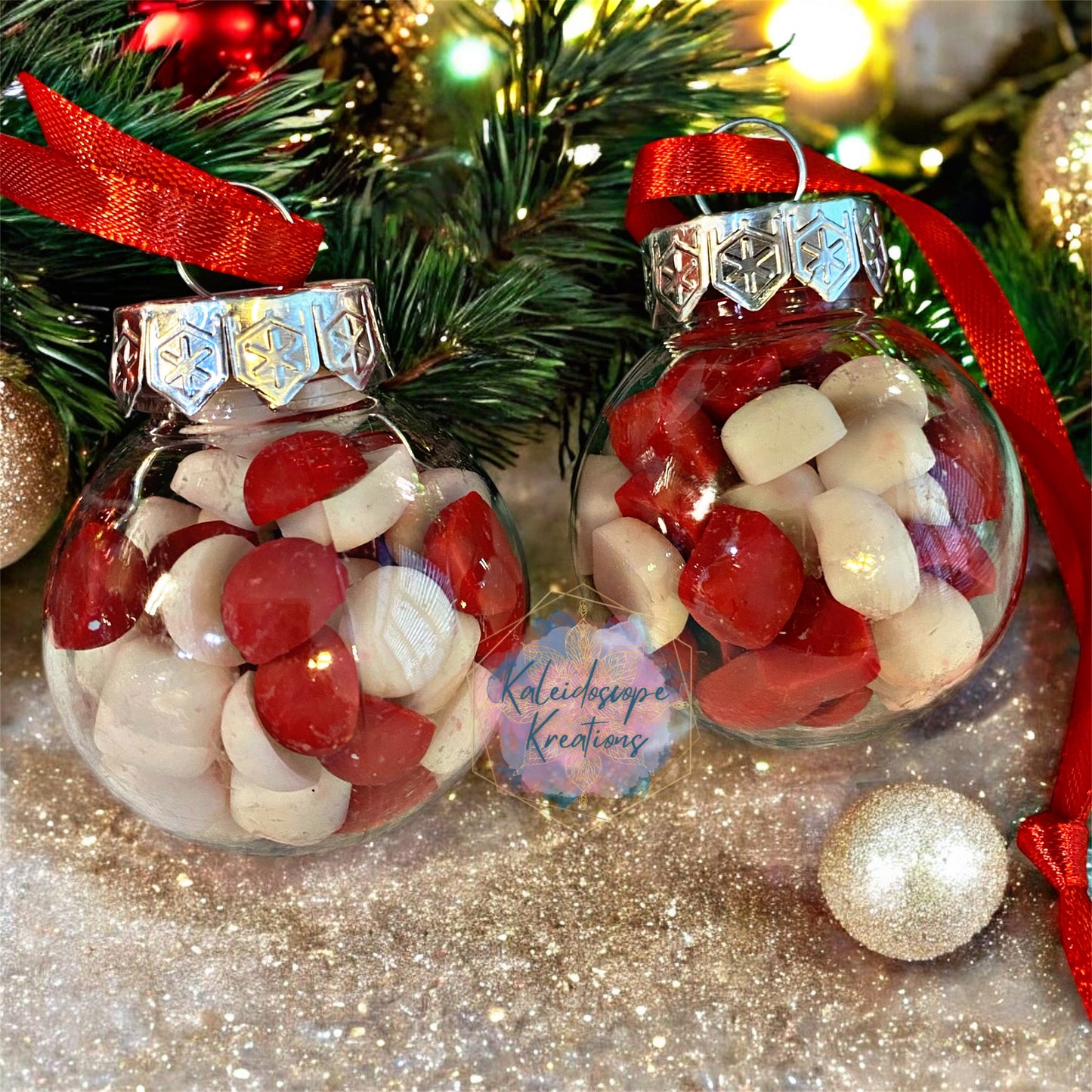 Ornament Filled With Peppermint Twist Wax Scoopies